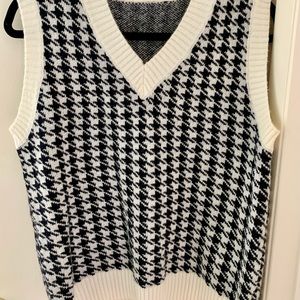 Houndstooth sweater vest